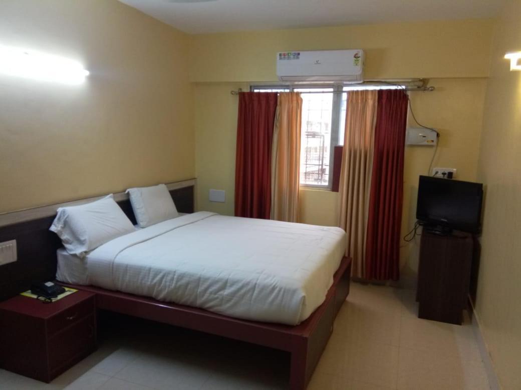 Hotel Vyshak International Maisur Dış mekan fotoğraf